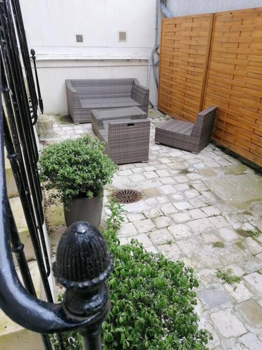 Apartamento Apppartement Des Sacres De Reims Exterior foto
